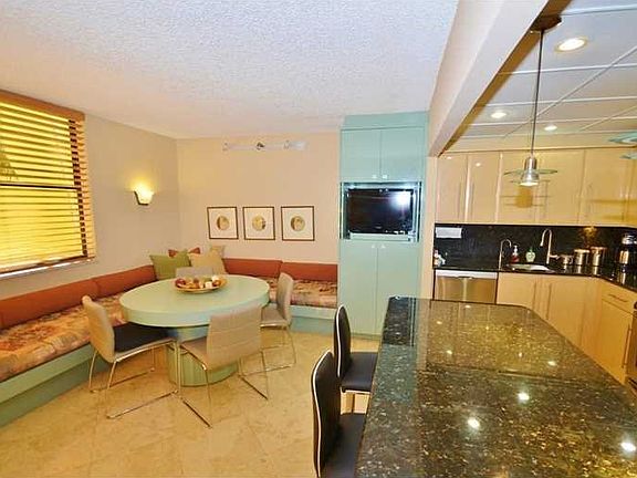 5th image of 3350 NE 192nd St #2C-B
