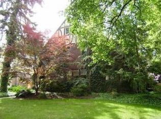 2950 W Gordon St, Allentown, PA 18104