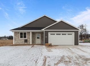 W2342 Schmidt Rd, Freedom, WI 54913