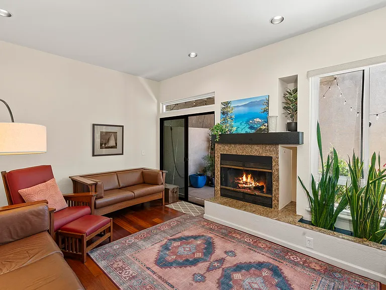1024 Wilbur Ave #3 — Photo 24