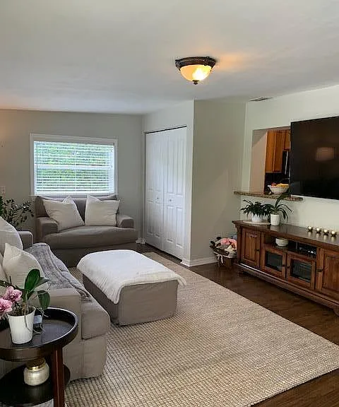 839 Upland Rd — Photo 7