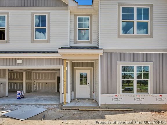 3rd image of 99 Jaylin Oaks Dr