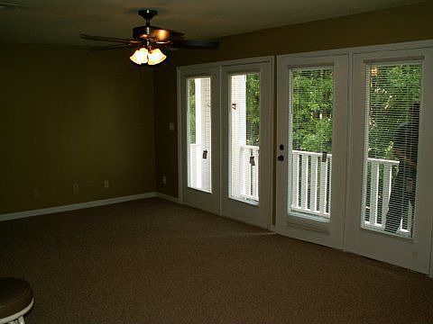 Great Room w/French Doors to 3x16 Terrace