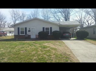 5002 Ventura Lane, Louisville, KY 40272