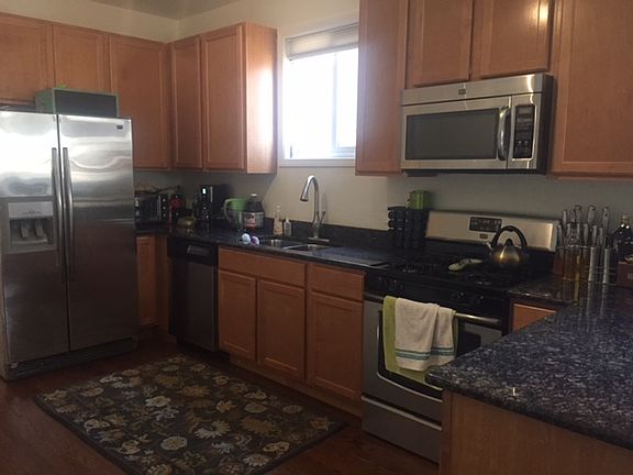3rd image of 3528 W Shakespeare Ave #2