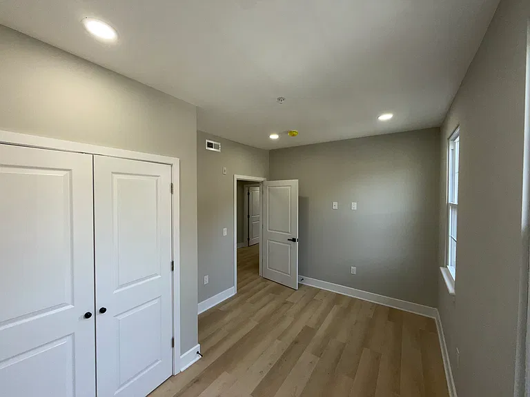 1201 Lindley Ave #3 — Photo 27