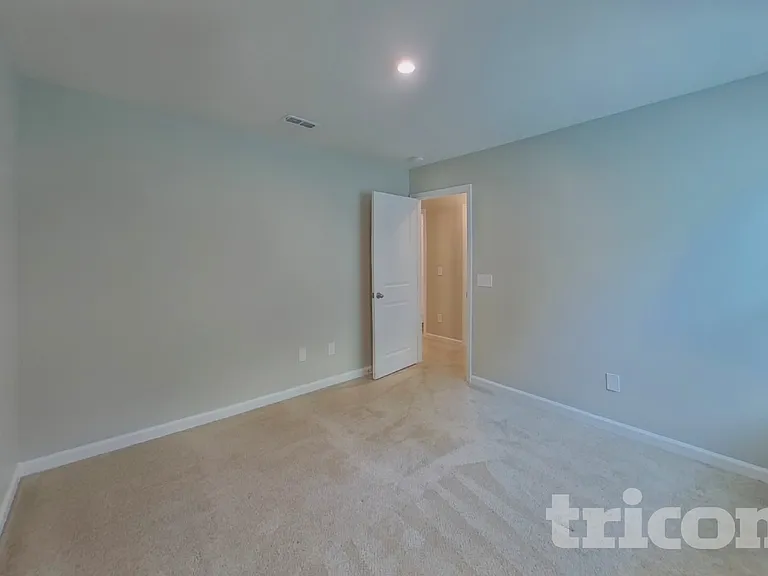 886 Purcell Dr — Photo 10