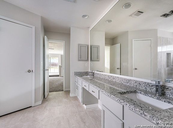 4th image of 16334 Boulder Pass St