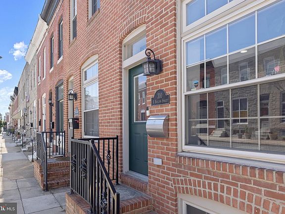2nd image of 310 S Bouldin St