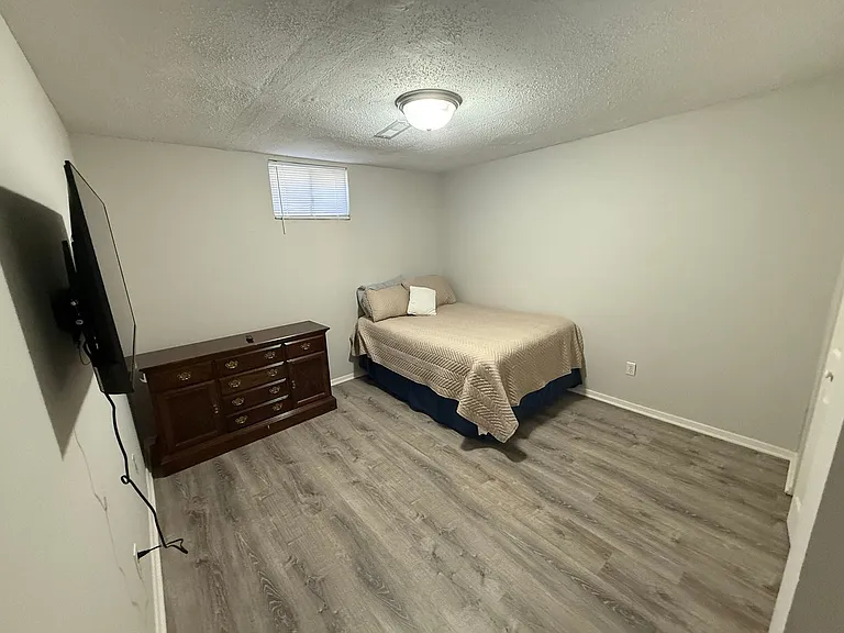 207 Wheaton Ct — Photo 19