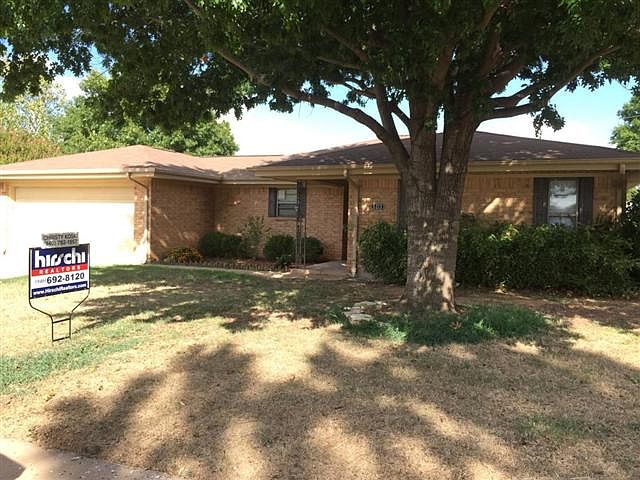 1st image of 5213 Wildwood Dr