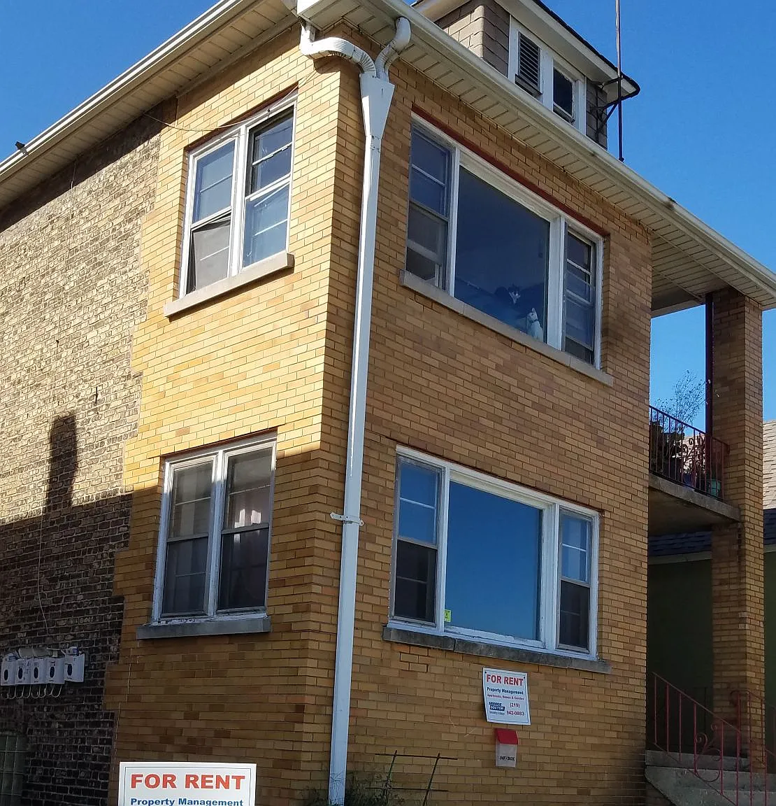 2 bed, $965 — Photo 1