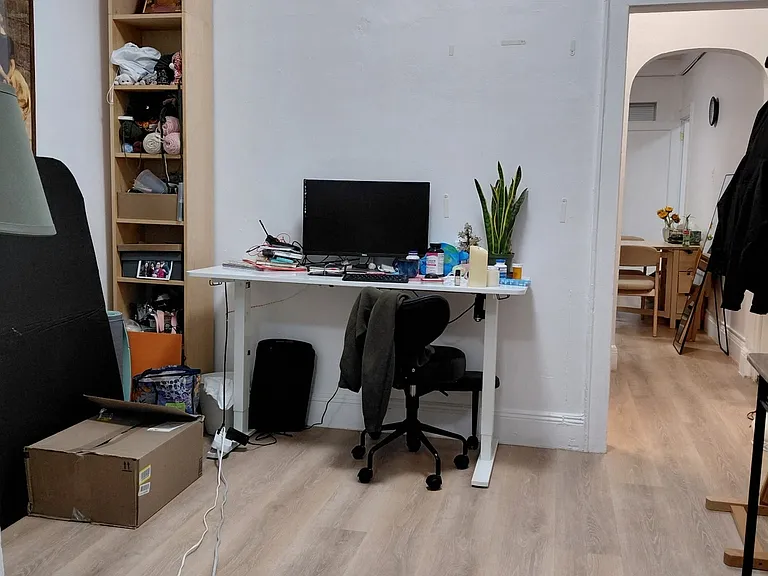 337 Grove St #4 — Photo 11