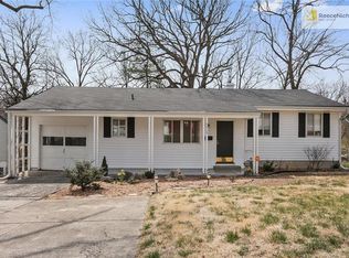 7715 NE 53rd Ter, Kansas City, MO 64119
