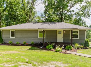 421 Westview Rd, White Bluff, TN 37187