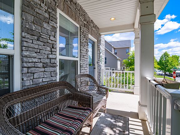 3rd image of 1423 Village Green Way