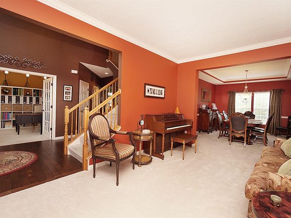 5th image of 6224 Sand Hills Dr