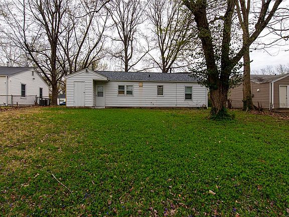 4th image of 9721 Dennis Dr