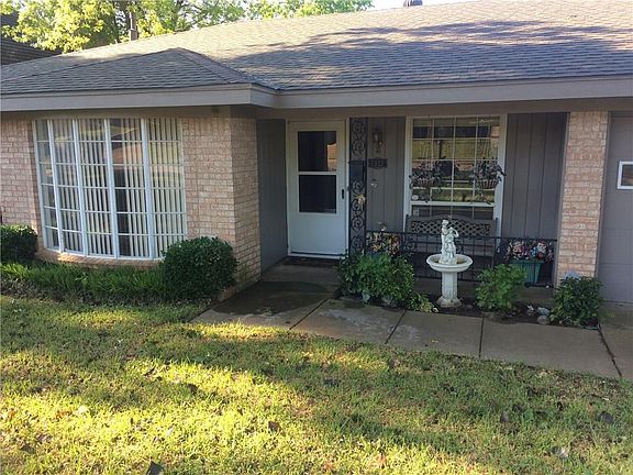 2nd image of 7412 Yolanda Dr