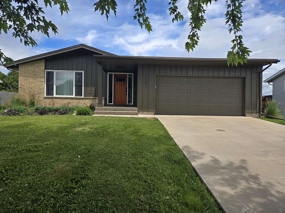 1st image of 3053 15th St