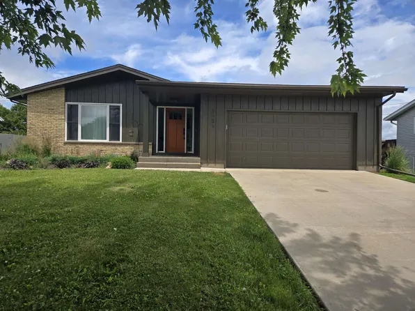3053 15th St, Monroe, WI 53566