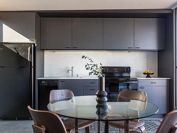4th image of 2305 University Ave #401B