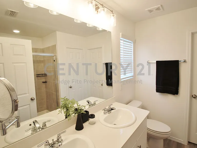 1229 Autumn Mist Ln — Photo 20