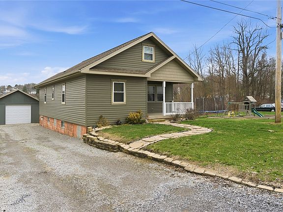 2nd image of 3703 52nd St