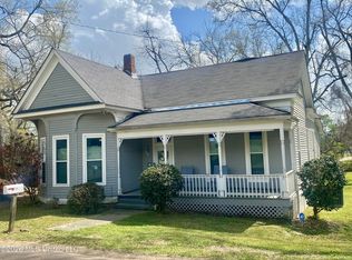 106 Ainsworth St, Hazlehurst, MS 39083