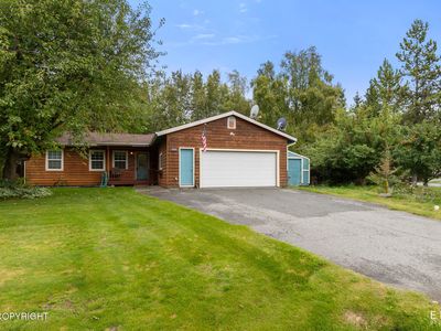 925 E Goldendale Dr, Wasilla, AK, 99654