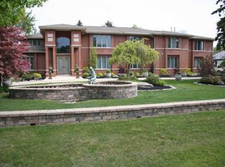 3340 Sunset Trl, Northbrook, IL