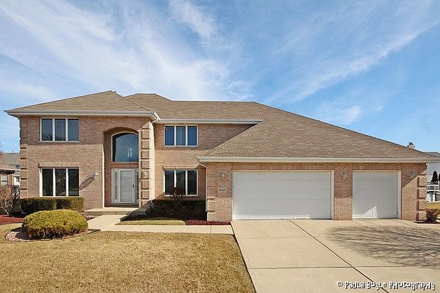1st image of 18407 White Oak Ln