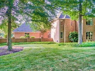 525 Woodbend Dr, Ravenna, OH 44266