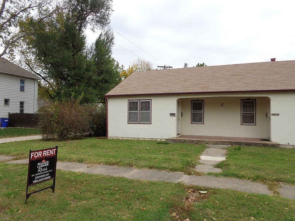 111 N Adams St, Junction City, KS 66441 Zillow