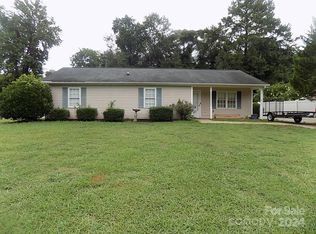 728 Smyre Dr, Gastonia, NC 28054