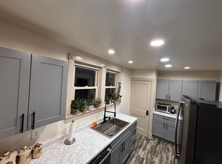 1413 Beechview Ave, Pittsburgh, PA 15216