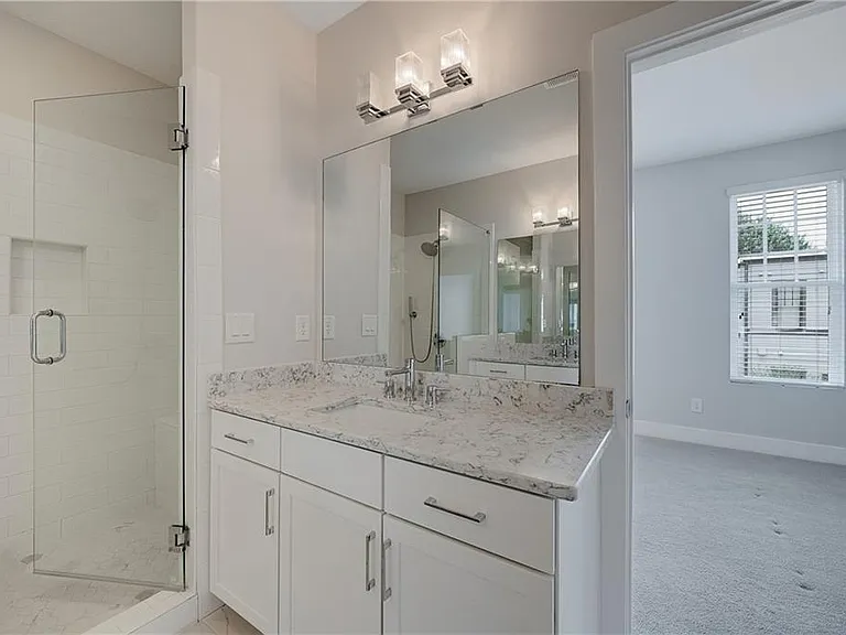 733 Taylor Ct NE — Photo 31