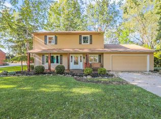 112 Pinehurst Blvd, Eastlake, OH 44095