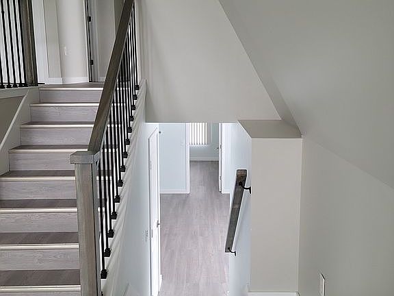 4th image of 8816 Windy Hill Ct