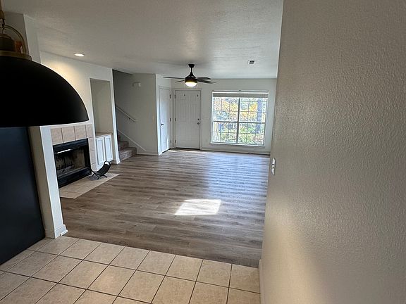 5th image of 3127 N Kensington Ct