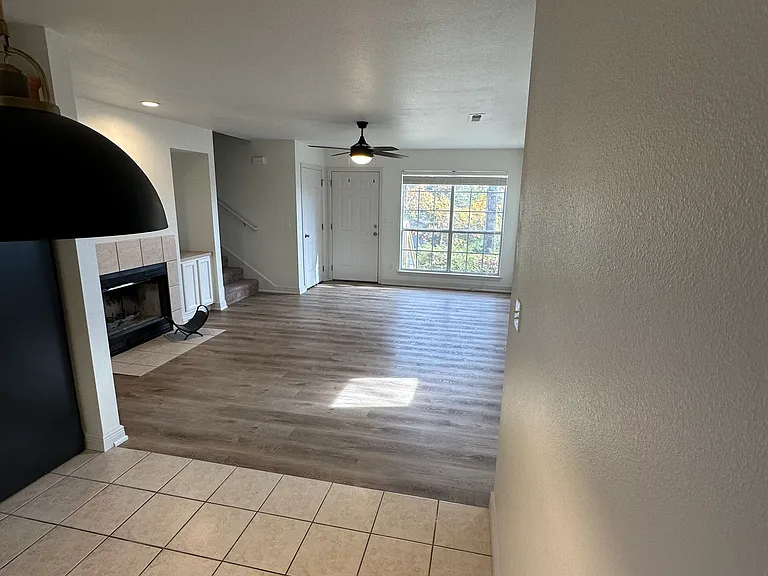 3127 N Kensington Ct — Photo 5