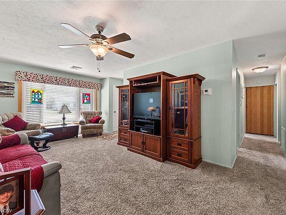 4th image of 6142 Dorwood Dr