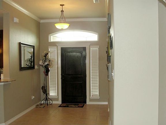 4th image of 6927 Eckner Dr