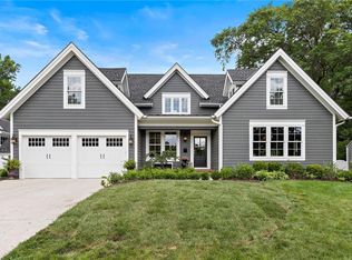 4616 Tomahawk Rd, Prairie Village, KS 66208