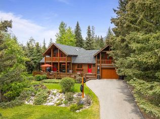 216 SW Bow River Dr, Bighorn No. 8, AB T1W 2W2