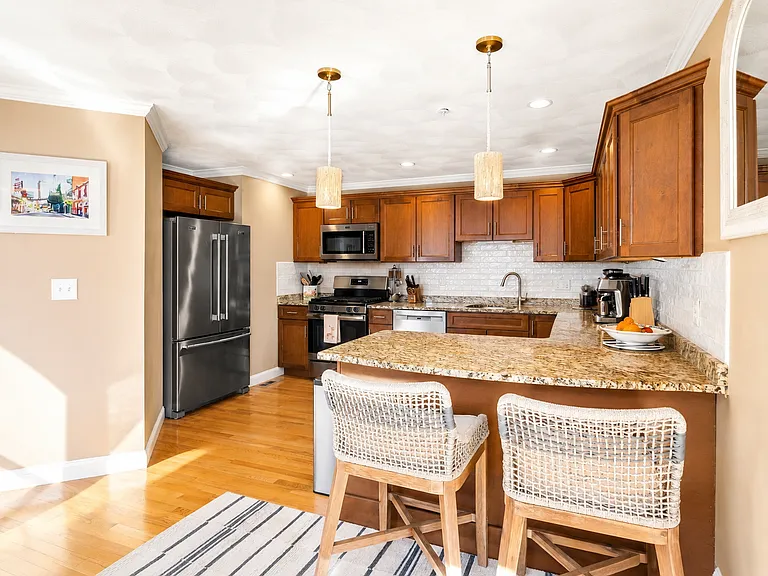 36 Middlesex Ave #3 — Photo 18