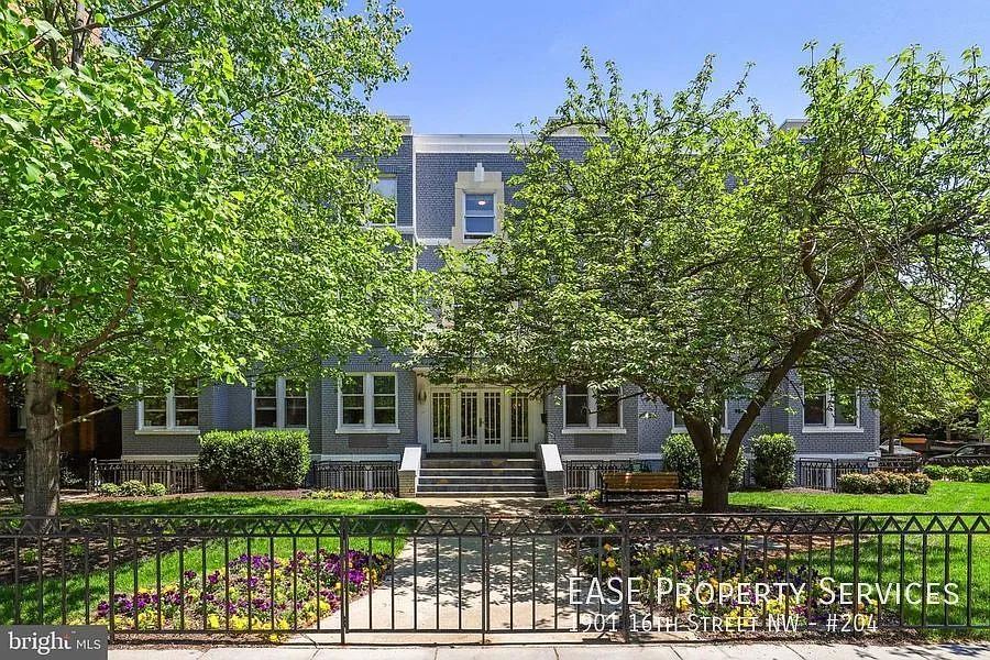 1901 16th St NW APT 204 photo 1