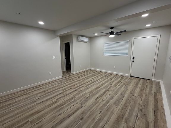 4th image of 4067-4078 Normal St #4079-2