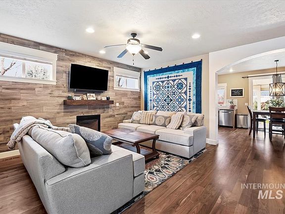 5th image of 3637 N Park Crossing Ave