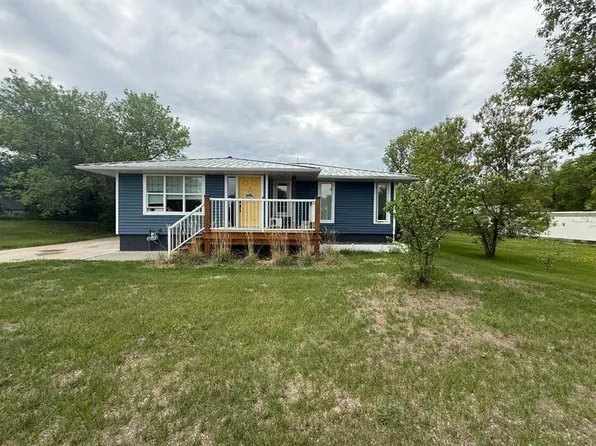 5144 E 53rd St, Irma, AB T0B 2H0
